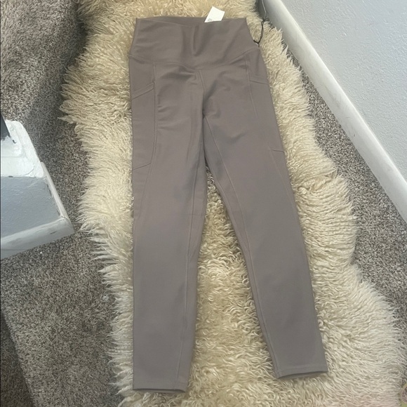 Abercrombie & Fitch Leggings con largo de 7/8 YPB studio Length - Picture 4 of 12